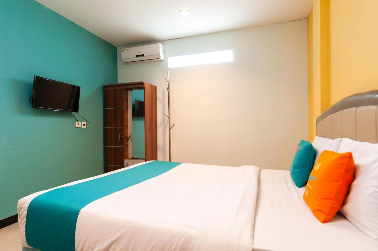 Sans Hotel Finest Medan Extérieur photo